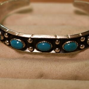 Silver and Blue Stone Women's Bracelet